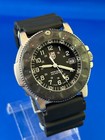 2004 Luminox Navy Seals 3100 Mens Diver Watch  Ss Case  Swiss Made  Black Dial