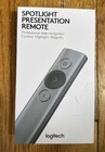 Logitech Spotlight Presentation Remote 910-004654 Highlight Magnify Wireless