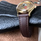 Disney Works   Vintage Mickey Mouse Watch   Untested   8      15 6g
