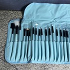 Yuwaku Makeup Brush Set Professional Soft Synthetic Brushes Travel Bag 32pcs     