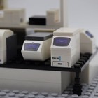 Thermo Fisher Scientific Gift-life Lab Set Building Bricks  luminous Version 
