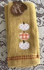 Harvest Home Fingertip Towels Set 2 Cotton Size 12 X 18 Embroidered Pumpkins New