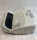 Epson Powerlite 570 Xga 3lcd Projector 2700 Lumens Displays 66 Used Lamp Hours