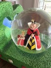 Rare Disney Alice In Wonderland Snowglobe Bookends Queen Of Hearts   Alice