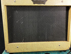 Washburn - Bass Knight Jr Vba 15 Vintage Tweed Guitar Amplifier - Tested works 