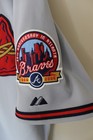 2006 Bobby Dews Mlb Atlanta Braves Signed Game Used Road Jersey Beal Collection