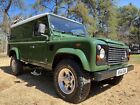 2000 Land Rover Defender 