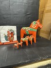 Handmade Scandinavian Dala Horse Figurine Set With Napkin Holders