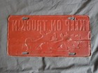 Vintage 70s Keep On Truckin    R  Crumb Vanity License Plate Tag Used Red white