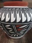 Native American Acoma Fine Line Hand Painted Pottery By Aragon