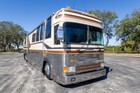 1991 Prevost Country Coach 40xl    non-slide    mid-bath    detroit 515hp    126 138mi