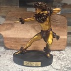 Kim Taylor Reece Hawaii Bronze Statue