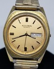 Farw200 1985 Bulova Accutron Quartz Wrist Watch  Gold Knob  Not Sure If It Works