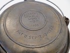 Vintage Wagner Ware Sidney O 1408  8 Cast Iron Waffle Maker With Ring -damaged-