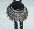 Vintage Southwestern  wt Sterling   onyx  braided Leather  silver Tips Bolo Tie