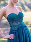 A-line Tulle Evening Gown Sweetheart Sleeveless Applique Prom Dress Floor Length