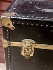 Vintage Non-breakable Trunk Co New York Steamer Stagecoach Flat Top