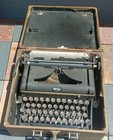 Vintage Royal Quiet De Luxe Gray Portable Typewriter With Case As Is