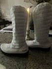 New Oomg White Winter Boots Original Price  199 00