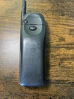 Vintage Nokia Cell Phone Model 5170i   Charger