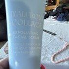 Hylakuronic And Collagen Facial Scrub