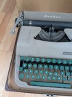Underwood Leader Typewriter 1950s Green Keys Hard Case 