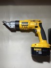 New Nos Dewalt Heavy Duty Cordless 14 4 V 18ga Swivel Head Shear Kit-dw941k