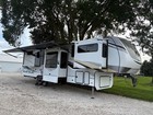 2022 Alliance Paradigm 385fl Luxury Fifth Wheel Camper Rv 5 Slides