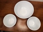 Pyrex  401  2     403 Colonial Mist Daisies Mixing Bowl Set Of 3 Vintage Euc