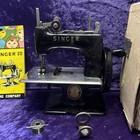 Singer 20 Sewhandy Toy Child s Miniature Sewing Machine Black Excellent In Box