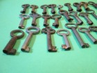 Lot Of 30 Small Little  Vintage Open Barrel Skeleton Keys Dresser Antique Y30
