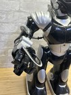 2005 Wowwee Robosapien V2 Humanoid   Black   Silver Robot   No Remote   Untested