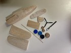 Vintage 1940 s Hawk Model Aeroplane Yought Corsair Model Airplane Kit    94 Nos