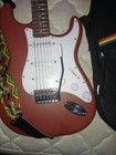 Fender Debut Series Stratocaster Squier Electric Guitar Red