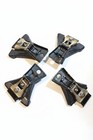 Set Of 4 - Yakima Q-towers Roof Rack Towers For Round Bars 8000124 One Is Broken