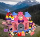 Vtg 1991 Little Tikes Wee Waffle Storybook Figures little People Princess Castle