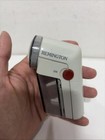 Vintage Remington Battery Operated Clothes Fabric Sweater Pill Shaver Works