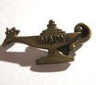 Vintage 1980s Girl Scout Camp Edith Macy Pin Bronze Lamp Knowledge Closed Handle