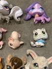 Littlest Pet Shop 16 Pets 2 Food Pieces Lps Mixed Lot