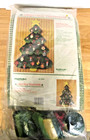 Vtg Wonder Art Latch Hook Christmas Tree Wall Hanging Kit 27 5x43  No  4546 New
