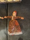 Vintage 1970   s Concord Miniature Dollhouse Doll Family Set    2756  Nos