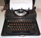 Nice Underwood Universal Portable Typewriter 1937 W  Case  typemaster  Working