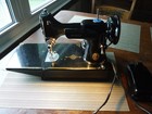 Vintage Singer Featherweight 221k Portable Sewing Machine With Case   Bobbin