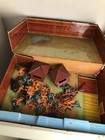Vintage 1968 Marx Fort Apache Tin Litho Carry-all Play Set  4685 W  Accessories
