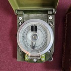 Vintage China Military Antique Compass Mark Prismatic Leather Holder 80-zbz