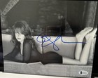 Emma Stone Signed Photo 8x10 Spider Man Autograph Zombieland Feet Beckett Coa 1