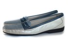 Trotters Francie Ii Penny Loafers Women   s 11s Blue White Leather Slip-on Shoes