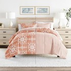  Reversible Twin Size Comforter Set  2 Piece  Twin twin Xl Daisy Medallion Clay