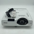 Epson Powerlite 530 Lcd Projector H673a White Hdmi Short Throw W  Remote   Cord