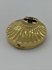 Ladies 1980s Vintage Est  e Lauder Gold Sea Shell Face Powder Compact 2 5  Estee